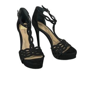 Gianni Bini Black Suede T Strap Stiletto Platform Sexy Heels Sz 7.5M